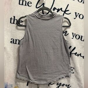 Universal Thread Women's Sleeveless Top, Black & White Stripes Mock Neck Size L